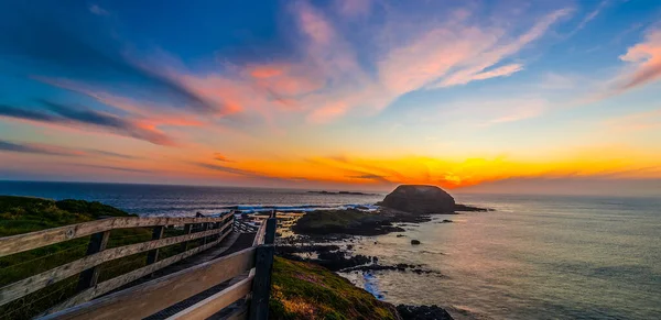 Phillip Island Pôr Sol Centro Nobbies Fotos De Bancos De Imagens