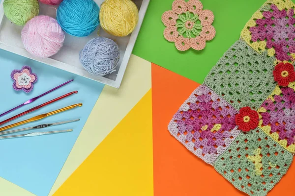 Equipment Knitting Crochet Hook Olorful Rainbow Cotton Yarn Ball Threads — Stock Photo, Image