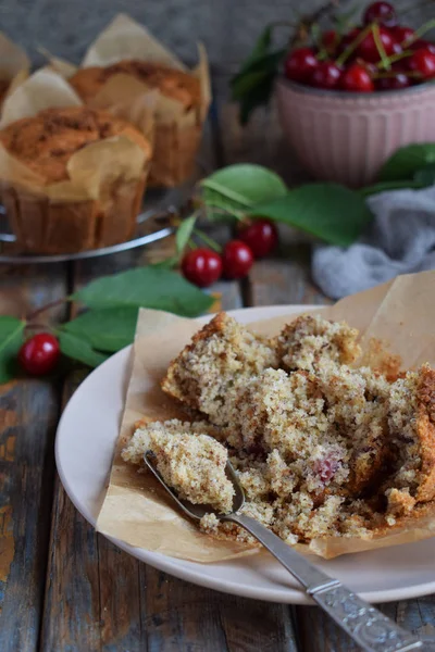 Muffin Semi Lino Miglio Farina Riso Con Ciliegie Torta Senza — Foto Stock