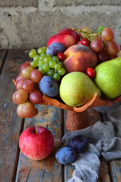 Autumn Still Life Thanksgiving Autumn Fruits Berries Wooden Background Grapes — Stock Photo, Image