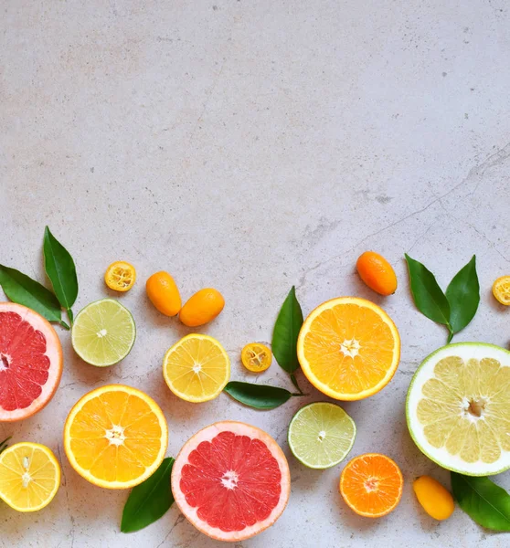 Set Citrus Light Background Orange Mandarin Lemon Grapefruit Lime Kumquat — Stock Photo, Image