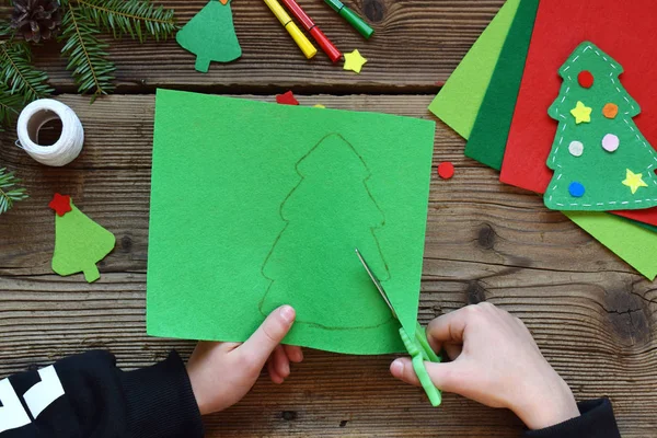 Making Handmade Christmas Tree Felt Your Own Hands Children Diy — Stock Photo, Image