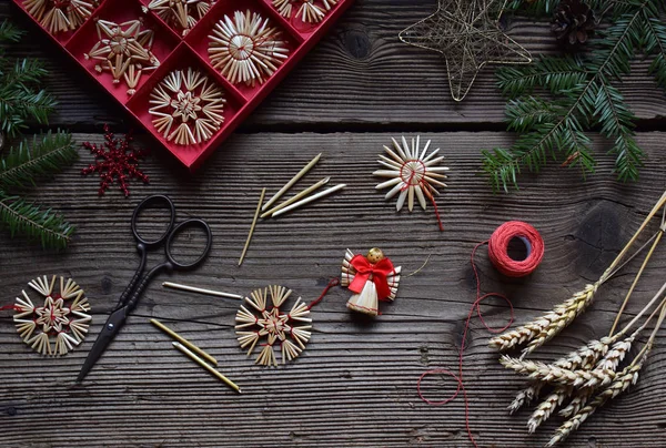 Fare Giocattoli Natale Fatti Mano Paglia Con Proprie Mani Concetto — Foto Stock