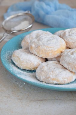 Susamlı kurabiye tarihi doldurma ile. Orta Doğu kurabiyeler. Eid ve Ramazan tarihleri tatlılar. Kahk. Arap mutfağı. Kopya alanı.