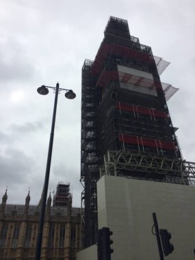 Şehrin, doğanın, sporun, futbolun farklı fotoğrafları.