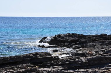 Dünyada bir sürü farklı deniz kıyısı var. Herkes kendince özeldir..