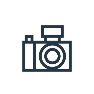 Grafik tasarım konseptinden fotoğraf makinesi ikonu vektörü. Düzenlenebilir fotoğraf makinesi darbesinin ince çizgisi. Web ve mobil uygulamalarda kullanmak için fotoğraf makinesi doğrusal işareti, logo, yazdırma ortamı.