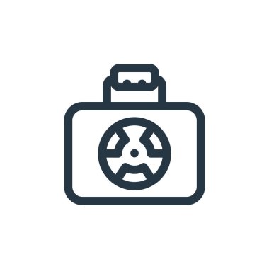 Nükleer enerji konseptindeki nükleer ikon vektörü. Nükleer düzenlenebilir vuruşun ince çizgisi. Web ve mobil uygulamalarda kullanmak için nükleer doğrusal işaret, logo, yazdırma ortamı.