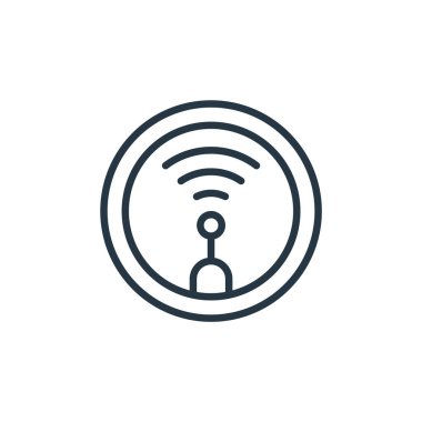 Sosyal medya konseptinden internet ikonu vektörü. İnternette düzenlenebilir vuruşların ince bir çizgisi. İnternet ve mobil uygulamalarda kullanmak için internet doğrusal işareti, logo, yazdırma ortamı.