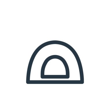 Açık hava konseptinden kamp ikonu vektörü. Düzenlenebilir felcin ince bir çizgisi. Web ve mobil uygulamalarda kullanmak için kamp doğrusal işareti, logo, yazdırma ortamı.