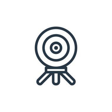 Elektronik aygıtlardaki kamera simgesi vektörü ana hatları çiziyor. Kamera düzenlenebilir vuruşun ince çizgisi. Web ve mobil uygulamalarda kullanmak için kamera doğrusal işareti, logo, yazdırma ortamı.