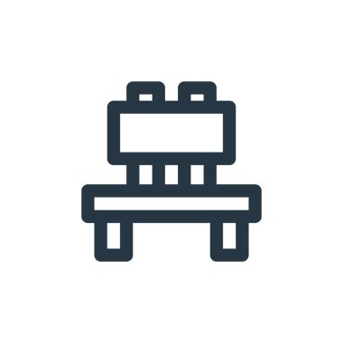 Mobilya konseptinden bir ikon vektörü. Güverte sandalyesinin düzenlenebilir vuruşunun ince bir çizgisi. Web ve mobil uygulamalarda kullanım için deste sandalye doğrusal işareti, logo, yazdırma ortamları.