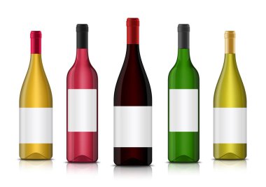 Temiz etiketler ile Vektör gerçekçi 3d şarap şişesi mockups