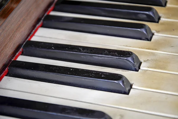 Detailní Pohled Klíče Starověké Zříceniny Piano — Stock fotografie
