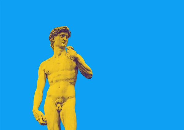 米开朗基罗的大卫在佛罗伦萨的著名雕像 具有双重效果 — 图库照片