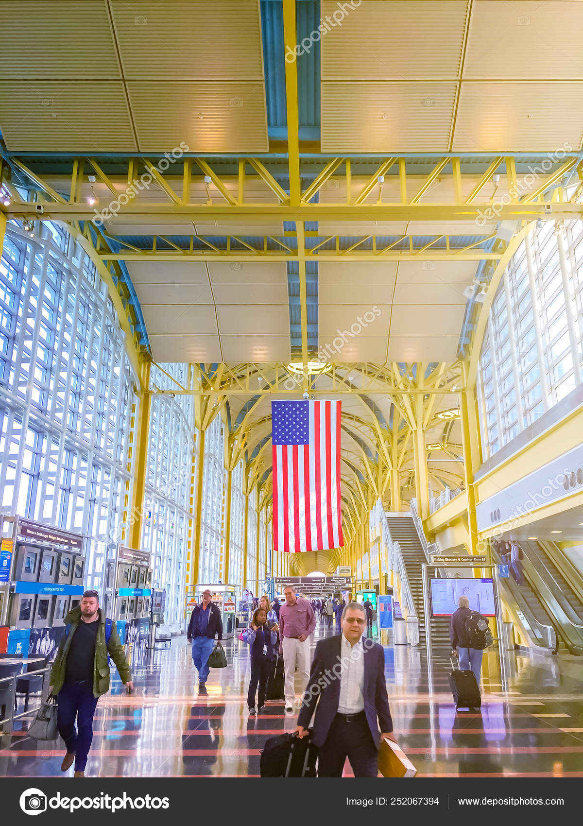 Tourists And Businessmen Walking Inside The Ronald Reagan Airport Of Washington D C Stock Editorial Photo C Rarrarorro Tourists And Businessmen Walking Inside The Ronald Reagan Airport Of Washington D C Stock Editorial Photo C Rarrarorro
