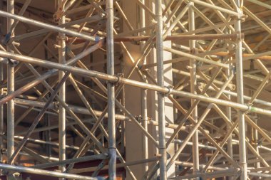 çelik iskele bir binanın inşaatı için monte