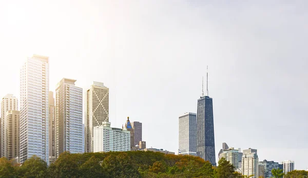 Za slunečného dne byl viděn z námořnictva v Chicagu. — Stock fotografie