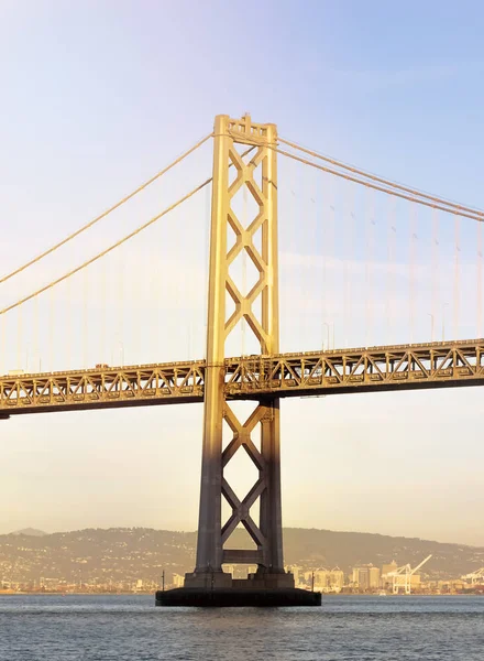 Wieża mostu zatoki Oakland w San Francisco — Zdjęcie stockowe