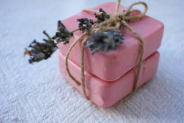 Two Bars Pink Handmade Soap Tied Twine Lavender Flowers White — Stock Photo, Image
