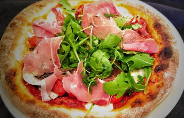 Superga Kraliyet Bazilikasının Etrafında