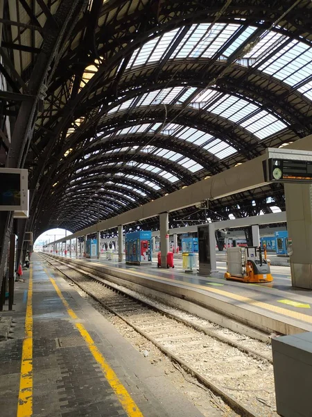 Центральна Залізнична Станція Мілана — стокове фото