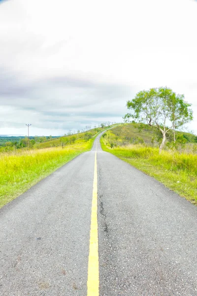 Beautiful Scenery Rural Road Goes Circle Mountains Day Location Piru — Stock Photo, Image