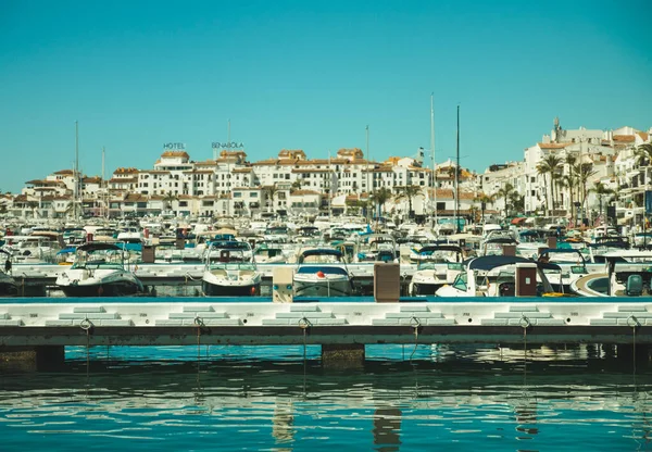 Haven Van Marbella Met Veel Luxe Boten — Stockfoto