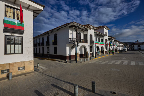 The charming streets of Chachapoyas invite you to wander through their colonial facades, wooden balconies, and cobbled paths, where history and tradition blend seamlessly with the warmth of local life