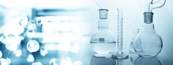 Mavi Kimyasal Moleküler Yapıya Laboratuvar Kimya Bilimi Afişine Sahip Cam — Stok fotoğraf
