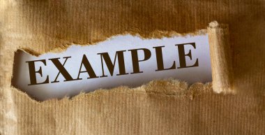 Örnek kelimesi yırtık kağıdın arkasında beliriyor..