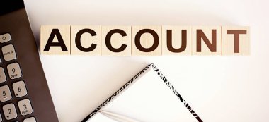 Tahta blok ACCOUNT üzerine iş konsepti metni