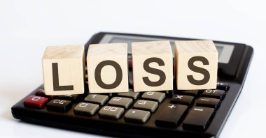 Hesap makinesindeki tahta blokta kelime kaybı