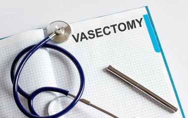 Masada steteskoplu VASECTOmy yazılı kağıt