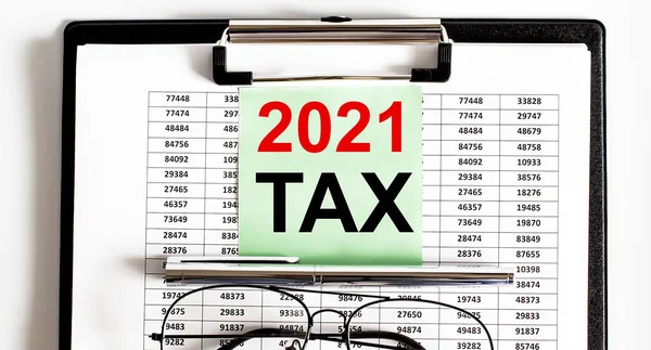 2021年分の税金及びメガネの納期限の終了 — ストック写真