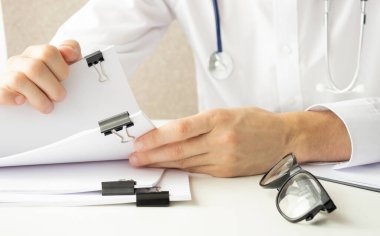 Karışık Yarış İşkadını ve klasörler