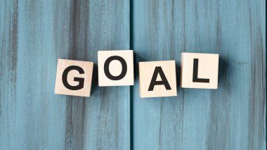 Galibiyet kupaları ile ahşap küplere gol metni