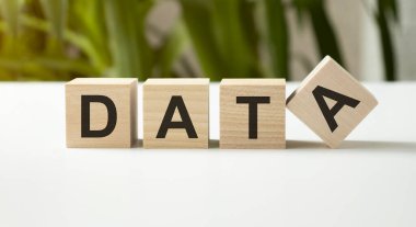 Kopya alanı olan tahta küplere DATA sözcüğü