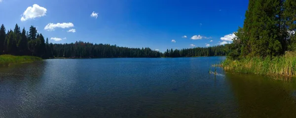 Visalia Camp Bay Sunny Day — Φωτογραφία Αρχείου