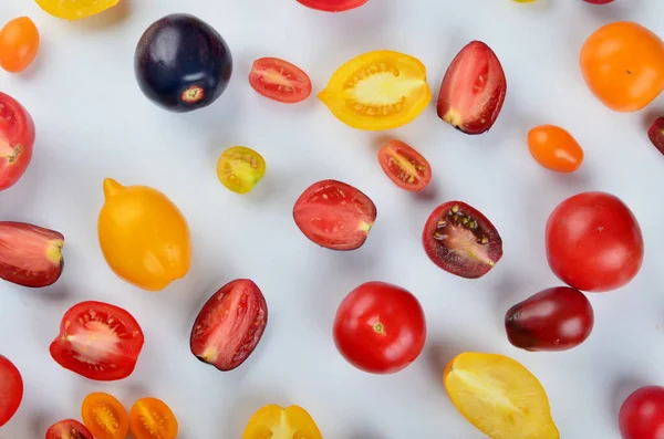 Banyak Tomat Latar Belakang Putih — Stok Foto