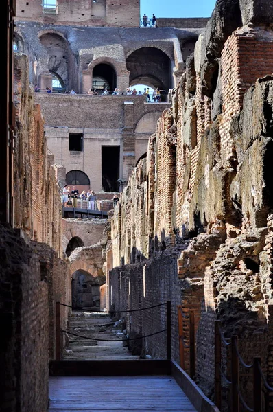 Roma Settembre 2015 Mura Seminterrate Del Colosseo Roma Italia — Foto Stock