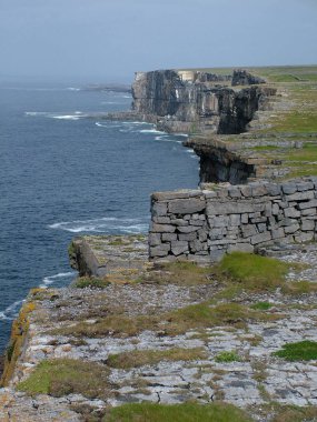 Dun Aonghasa Kalesi, Inishmore Adası, İrlanda.