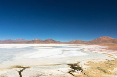 Atacama Çölü, Şili. Salar Aguas Calientes. Tuyacto Gölü. Güney Amerika.