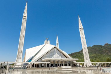 Şah Faysal Camii dünyanın en büyük camilerinden biridir. İslamabad, Pakistan.