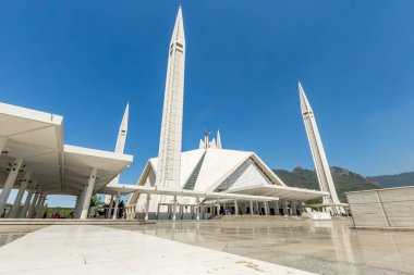 Şah Faysal Camii dünyanın en büyük camilerinden biridir. İslamabad, Pakistan.