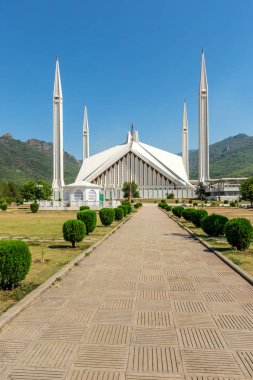 Şah Faysal Camii dünyanın en büyük camilerinden biridir. İslamabad, Pakistan.