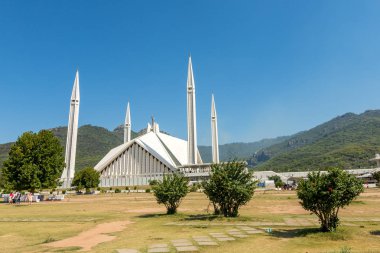 Şah Faysal Camii dünyanın en büyük camilerinden biridir. İslamabad, Pakistan.