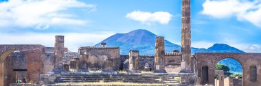 Ancient ruins of Pompeii, Italy. Web banner in panoramic view. clipart