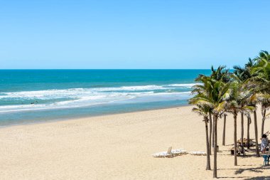 Brezilya 'nın Fortaleza şehrindeki Aquiraz bölgesinde Porto das Dunas plajı. Güney Amerika.