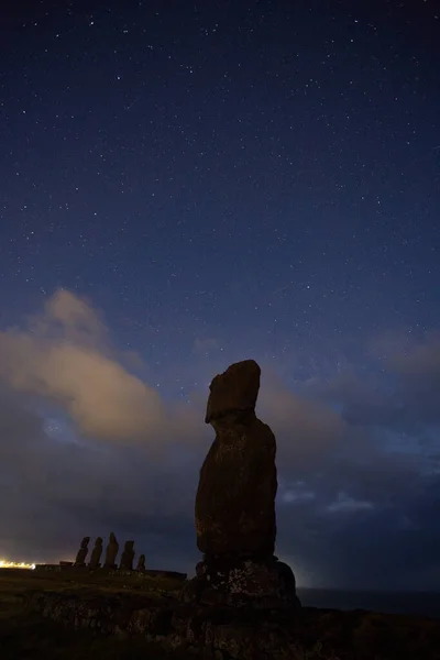 Isla Pascua Moais Ahu Vai Uri Complejo Arqueológico Tahai Parque — Foto de Stock